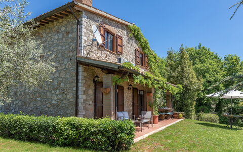 Villa Paola 6: Haus, Zuhause, Strauch, Hütte, Tür, Bauernhaus, Estate, Garten, Garten, Villa