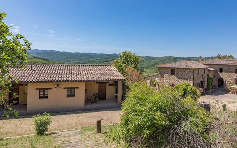Podere le Corone 14: Haus, Ländliches Gebiet, Landschaft, Grundstueck, Menschliche Siedlung, Dorf, Hütte, Gebirge, Estate, Bauernhaus