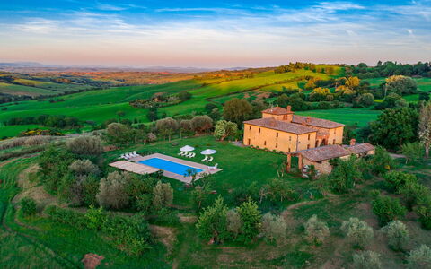 Podere Pratovecchio 14+2: Estate, Schwimmbad, Essen, Villa