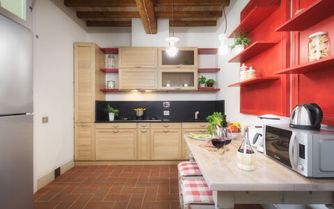 Villa Il Magnifico 10: Möbel, Küche, Interior Design, Flooring, Cabinetry, Küchengerät, Holz, Regal, Regale, Countertop