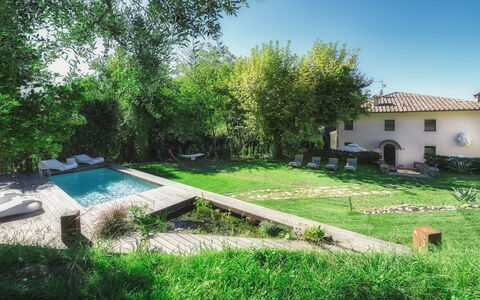 La Dama del Bosco 8+3: Schwimmbad, Garten, Hinterhof, Estate, Hütte, Freizeit, Bauernhaus, Hazienda, Landscaping, Gartenmöbel
