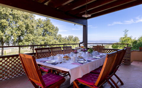 Villa Bel Panorama 8: Möbel, Stuhl, Tabelle, Küche & Esszimmer Tisch, Resort, Tisch Im Freien, Gartenmöbel, Schatten, Eco Hotel, Balkon