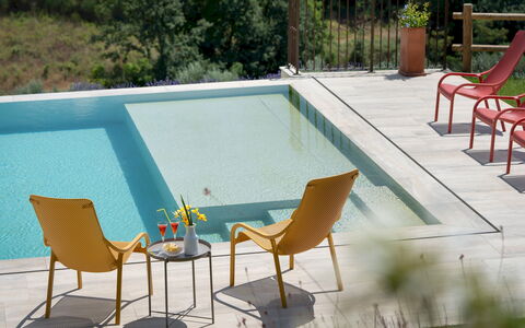 Casolare San Martino 12: Gartenmöbel, Möbel, Stuhl, Schwimmbad, Schatten, Eco Hotel, Terrasse, Resort, Tisch Im Freien, Sonnenliege