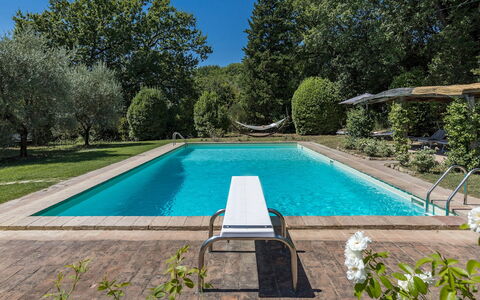 Casale le Querce di Cetona 8: Schwimmbad, Resort, Gartenmöbel, Freizeit, Schatten, Water Feature, Garten, Thermae, Estate, Eco Hotel
