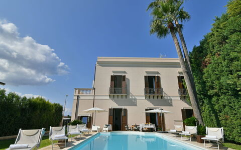 Villa Afrodite 8: Schwimmbad, Hotel, Resort, Estate, Hazienda, Villa, Villa, Eco Hotel, Balkon