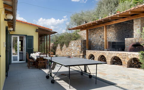 Villa Vittorio 6+2: Möbel, Gartenmöbel, Tabelle, Stuhl, Tisch Im Freien, Schatten, Flagstone, Küche & Esszimmer Tisch, Steinwand, Veranda