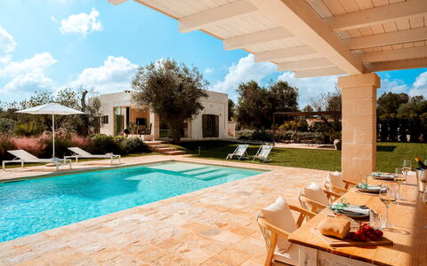 Villa Belkis 6: Schwimmbad, Wohngebiet, Resort, Zuhause, Estate, Garten, Schatten, Hazienda, Landscaping, Hinterhof