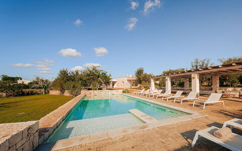 Opuntia Trulli e Lamie 10: Die Architektur, Landschaft, Estate, Schwimmbad, Garten, Landscaping, Hazienda, Villa, Bauernhaus, Villa