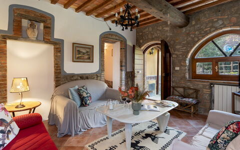 Il Pratone 12: Möbel, Interior Design, Wand, Flooring, Holz, Couch, Wohnzimmer, Tabelle, Fussboden, Decke