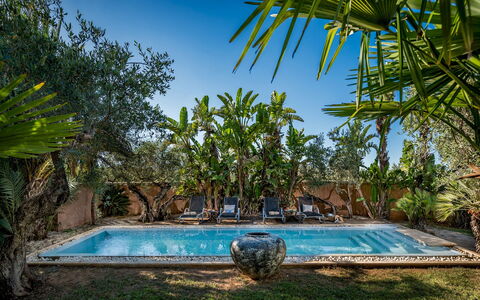 Villa Antura 4: Blau, Schwimmbad, Resort, Eco Hotel, Gartenmöbel, Hazienda, Schatten, Landscaping, Tropen