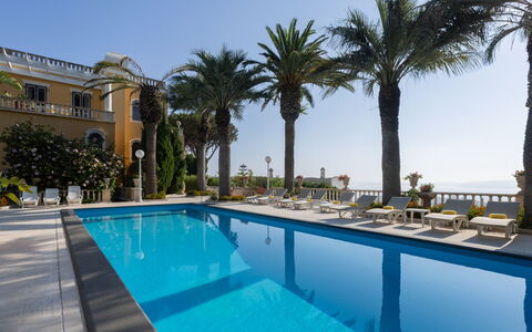 Villa Carina 12: Blau, Schwimmbad, Resort, Eco Hotel, Meer, Estate, Hotel, Hazienda, Balkon
