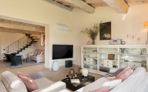 Casa da Sogno 12: Möbel, Interior Design, Couch, Flooring, Fussboden, Holz, Wohnzimmer, Zimmer, Decke, Wohnung