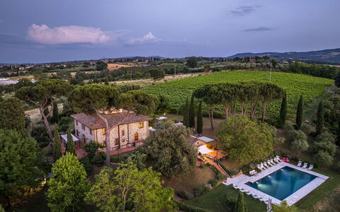 Villa la Monarca 16: Wohngebiet, Estate, Schwimmbad, Resort, Villa, Villa, Landscaping, Hazienda, Eco Hotel, Garten