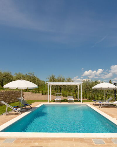 La Collina degli Ulivi 8+2: Schwimmbad, Gartenmöbel, Resort, Sonnenliege, Garten, Eco Hotel, Thermae, Landscaping, Estate, Hazienda