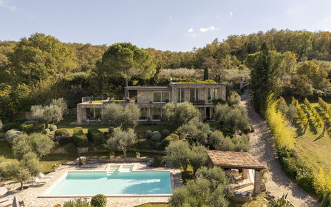 Brightline Villa 8: Vegetation, Strauch, Zuhause, Estate, Pflanzengemeinschaft, Garten, Eco Hotel, Hazienda, Bauernhaus, Villa