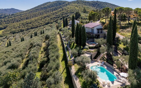Casa dei Fiamminghi 10+2: Vegetation, Landschaft, Strauch, Hochland, Pflanzengemeinschaft, Ländliches Gebiet, Chaparral, Bergstation, Shrubland, Estate