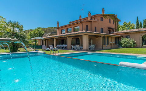 Montepietraia e San Martino 18: Schwimmbad, Blau, Resort, Estate, Eco Hotel, Thermae, Freizeit, Villa, Hazienda, Bauernhaus