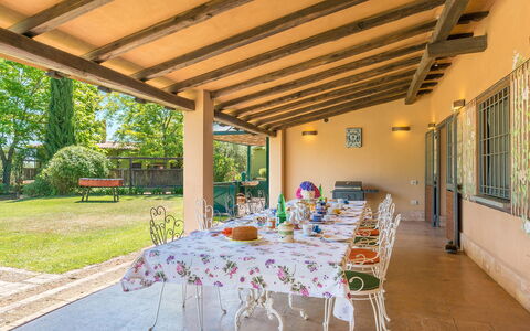 Montepietraia e San Martino 18: Zuhause, Garten, Estate, Schatten, Bauernhaus, Hazienda, Villa, Garten, Eco Hotel, Hinterhof