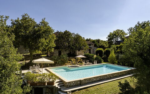 Il Castellare 14: Schwimmbad, Estate, Garten, Hazienda, Eco Hotel, Villa, Hinterhof, Resort, Bauernhaus, Landscaping