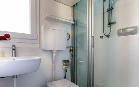 Casetta del Pescatore 4: Interior Design, Armatur, Sinken, Fussboden, Bad Sink, Flooring, Installation, Zimmer, Zapfhahn, Badezimmer