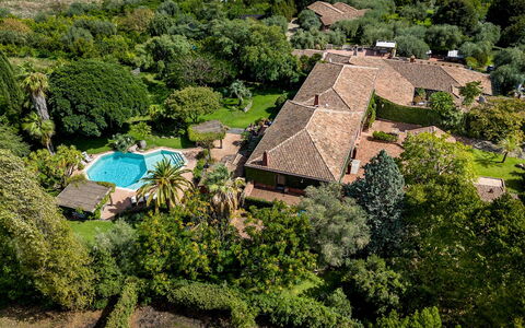 Linera 10: Estate, Garten, Schwimmbad, Resort, Eco Hotel, Bauernhaus, Landscaping, Hazienda, Villa, Villa