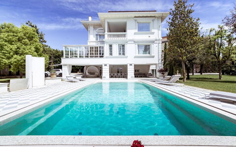 Villa la Perla Bianca 10: Wohngebiet, Zuhause, Schwimmbad, Estate, Villa, Resort, Villa, Balkon, Design, Landscaping