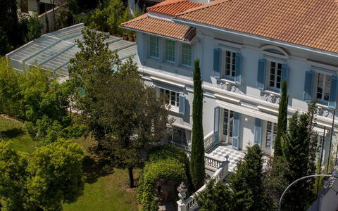 Villa la Perla Bianca 10: Gebäude, Zuhause, Haus, Wohngebiet, Fassade, Estate, Villa, Schiebefenster, Villa, Formen