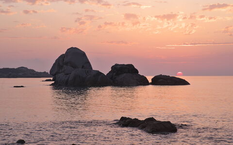 Villa Portobello 10+2: Himmel, Wasser, \Fels, Horizont, Dämmerung, Sonnenuntergang, Afterglow, Meer, Küsten Und Ozeanische Forms