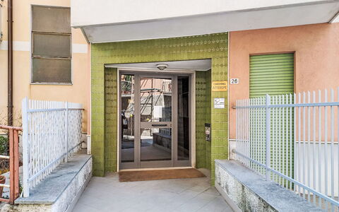 Attico Alda: Estate, Landscaping, Villa, Hecke, Balkon