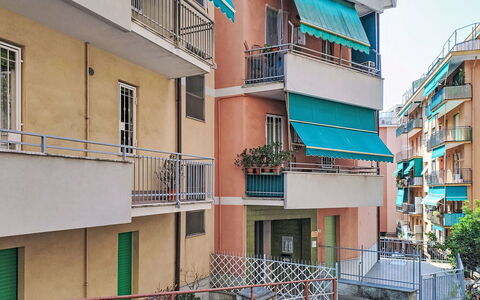 Attico Alda: Estate, Landscaping, Villa, Hecke, Balkon