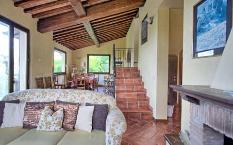 Villa Ulivi: Eigentum, Azurblau, Holz, Interior Design, Gebäude, Stuhl, Tabelle, Flooring, Die Architektur, Wohnzimmer