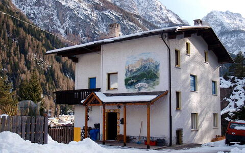 Alleghe 100: Schnee, Berg, Gebäude, Himmel, Eigentum, Fenster, Natur, Haus, Steigung, Baum