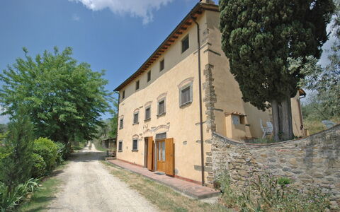 Le Vasche: Eigentum, Gebäude, Haus, \Stadt, Grundeigentum, Die Architektur, Estate, Fassade, Nachbarschaft, Ländliches Gebiet