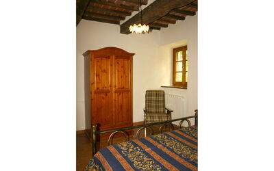 Il Ciliegio: Holz, Möbel, Schlafzimmer, Bett, Interior Design, Bedding, Bettdecke, Braun, Bettrahmen, Flooring