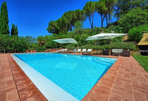 Casa Lucia: Schwimmbad, Eigentum, Grundeigentum, Azurblau, Gebäude, Estate, Freizeit, Haus, Urlaub, Resort