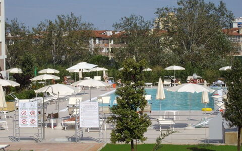 Freibad und Garten