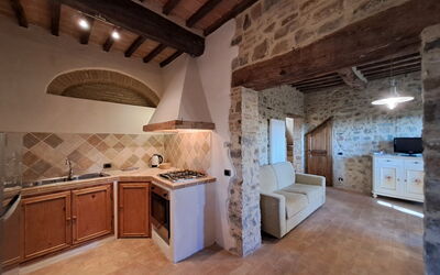 Arturo 1 - Macina: Eigentum, Gebäude, Cabinetry, Holz, Die Architektur, Interior Design, Flooring, Fussboden, Countertop, Wohnzimmer