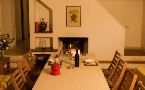 Casamare: Zimmer, Eigentum, Interior Design, Möbel, Tabelle, Haus, Gebäude, Wohnzimmer, Zuhause, Restaurant