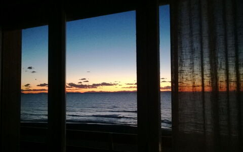 Appartamento - Le Finestre: Himmel, Horizont, Wasser, Sonnenaufgang, Sonnenuntergang, Meer, Morgen, Afterglow, Ozean, Wolke