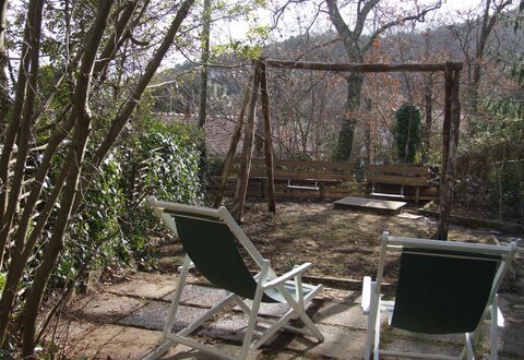 Villa Agrifogli: Baum, Eigentum, Naturschutzgebiet, Biome, Botanik, State Park, Stuhl, Pflanze, Wald, Haus